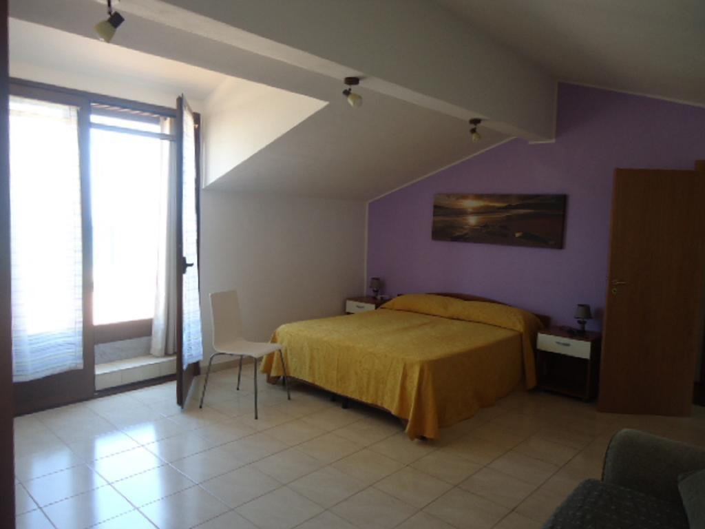 Casa Vacanze Due Passi E Il Mare Castel di Tusa Luaran gambar